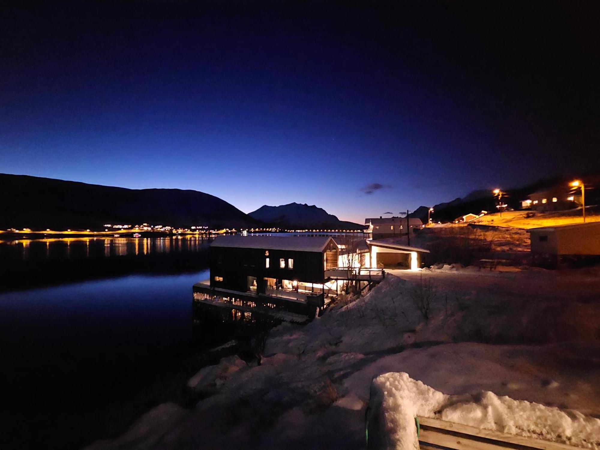 Kaldfjord Sea House Villa Tromso Exterior photo